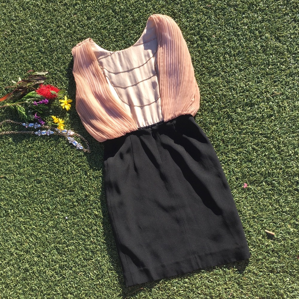 Rebecca Minkoff Chiffon/ Silk Dress - Picture 3 of 8